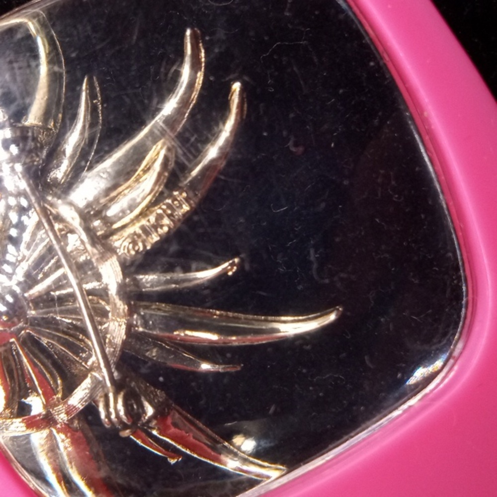 1950: LISNER FLOWER BROOCH - Picture 8 of 8